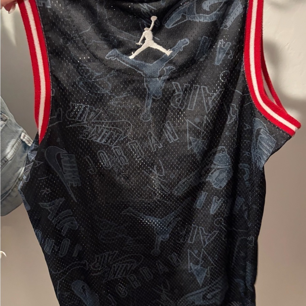 Jordan  Black Mesh Jersey - Picture 3 of 3